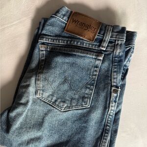 Wrangler mens vintage straight leg jeans